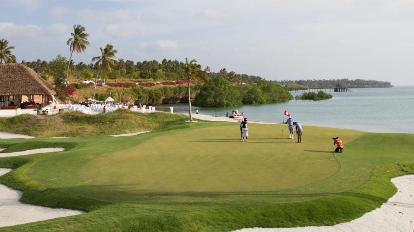 The Sea Cliff Spa and Resort in Zanzibar opened its golf course on February 8.