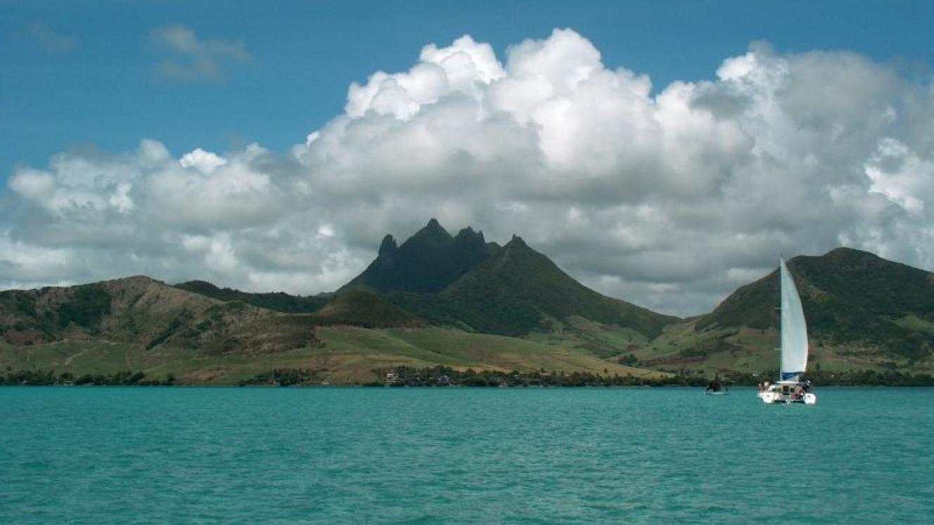 Centara Hotels & Resorts no longer manages its three Mauritian properties.