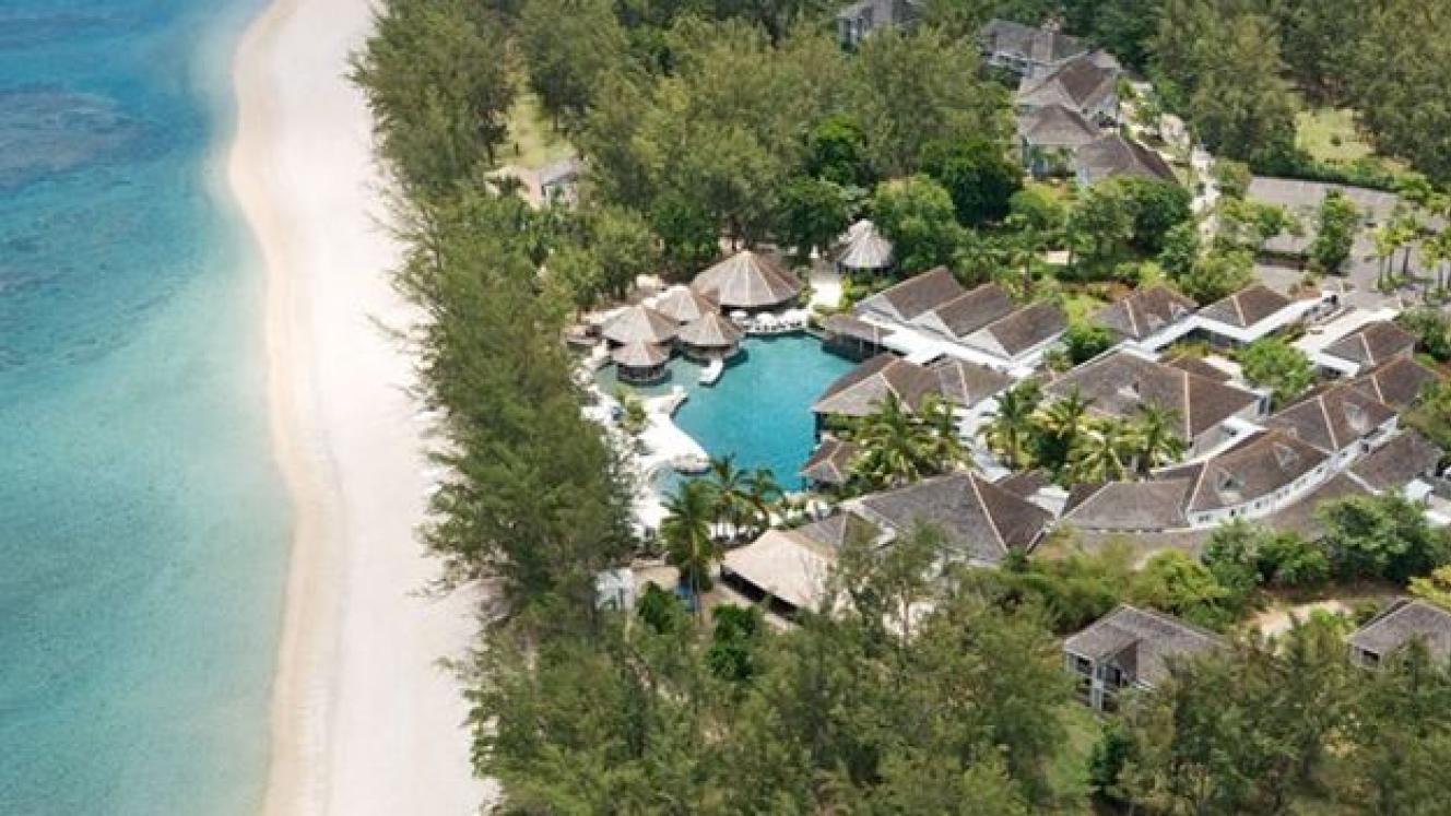 LUX* Hospitality will manage and market Hotel Le Récif, as well as a new five-star property in St Phillippe, in the south of the island.