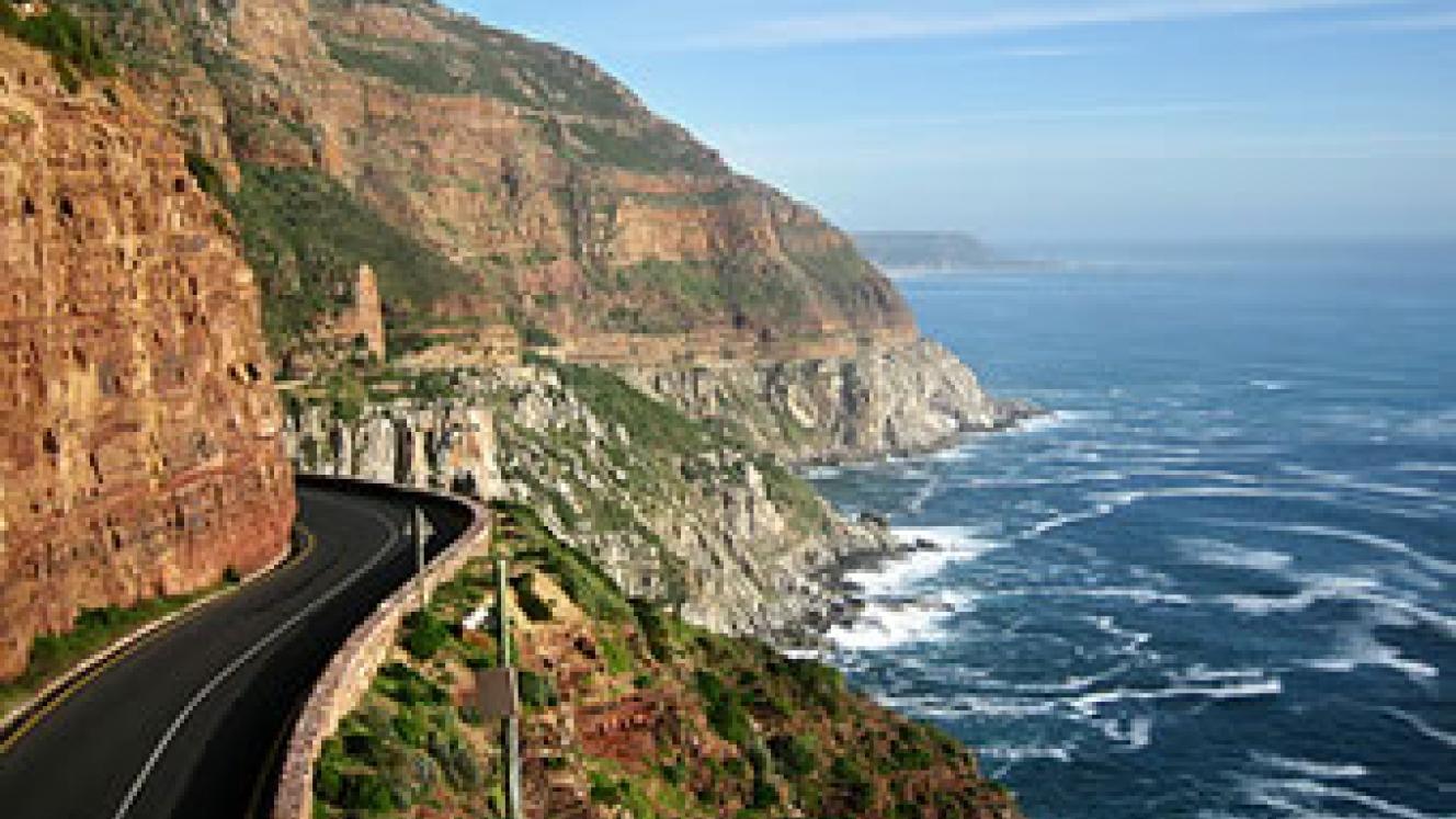 Chapman’s Peak Drive has been temporarily closed due to mudslides.