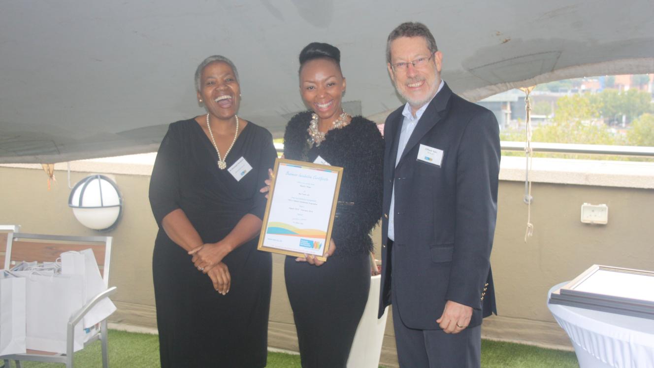TEP Tourism Enterprise Incubator participant, Mel Tlhapi, is flanked by Morongoe Ramphele and Clifford Ross, CEO of City Lodge Hotel Group.