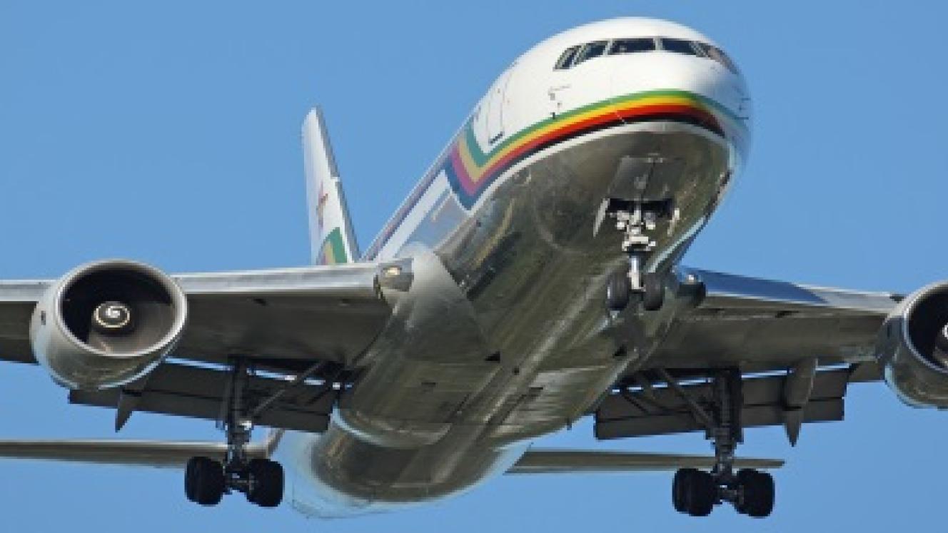 Air Zimbabwe has applied for a licence to resume its flights to London.