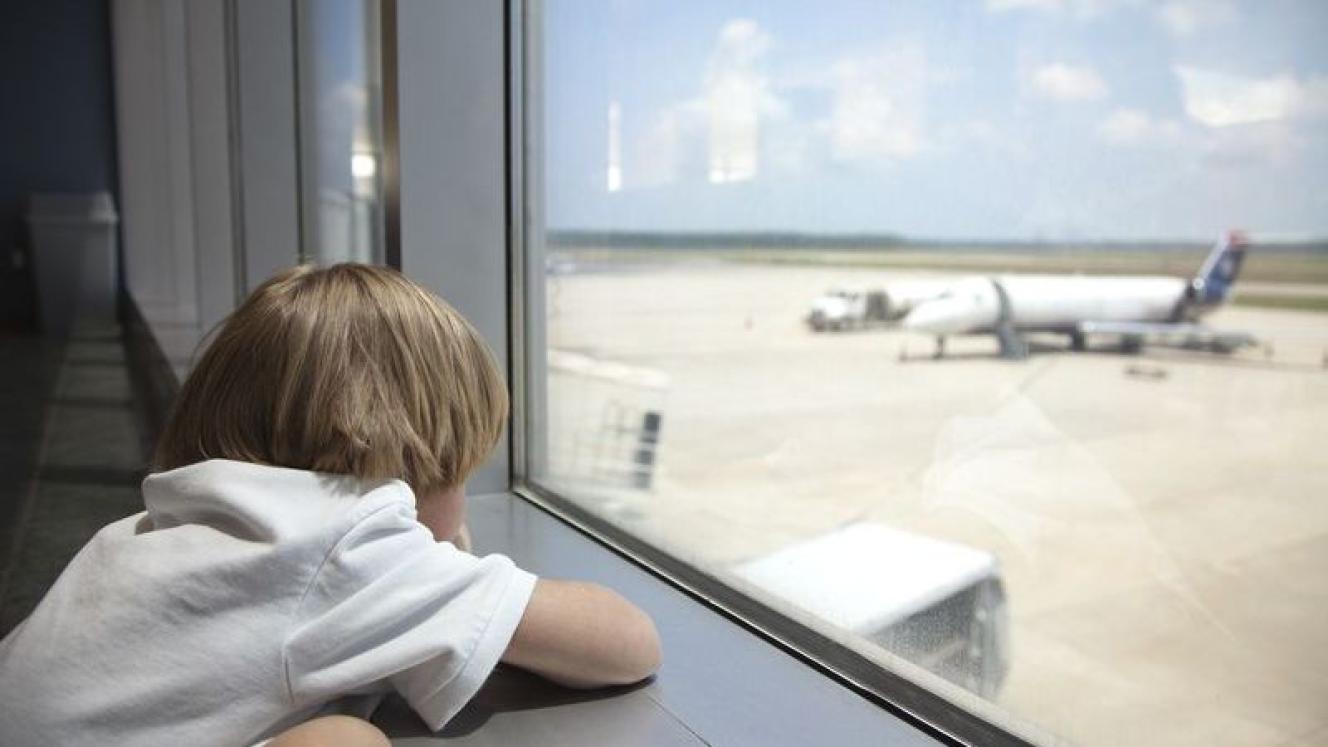 The requirement for minors to travel with an unabridged birth certificate remains the biggest challenge to selling the country as a family destination, according to overseas operators.