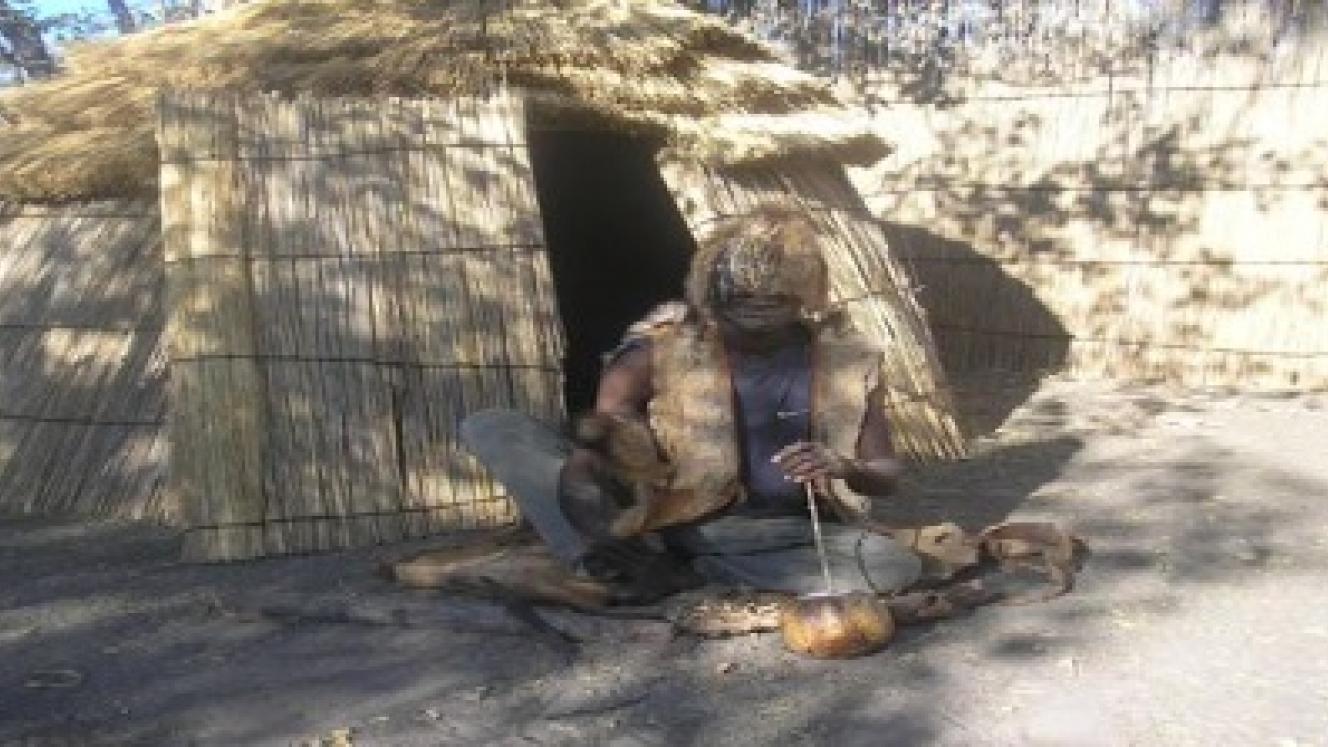 Shandereka offers travellers a glimpse into the culture of the Sankoyo people.