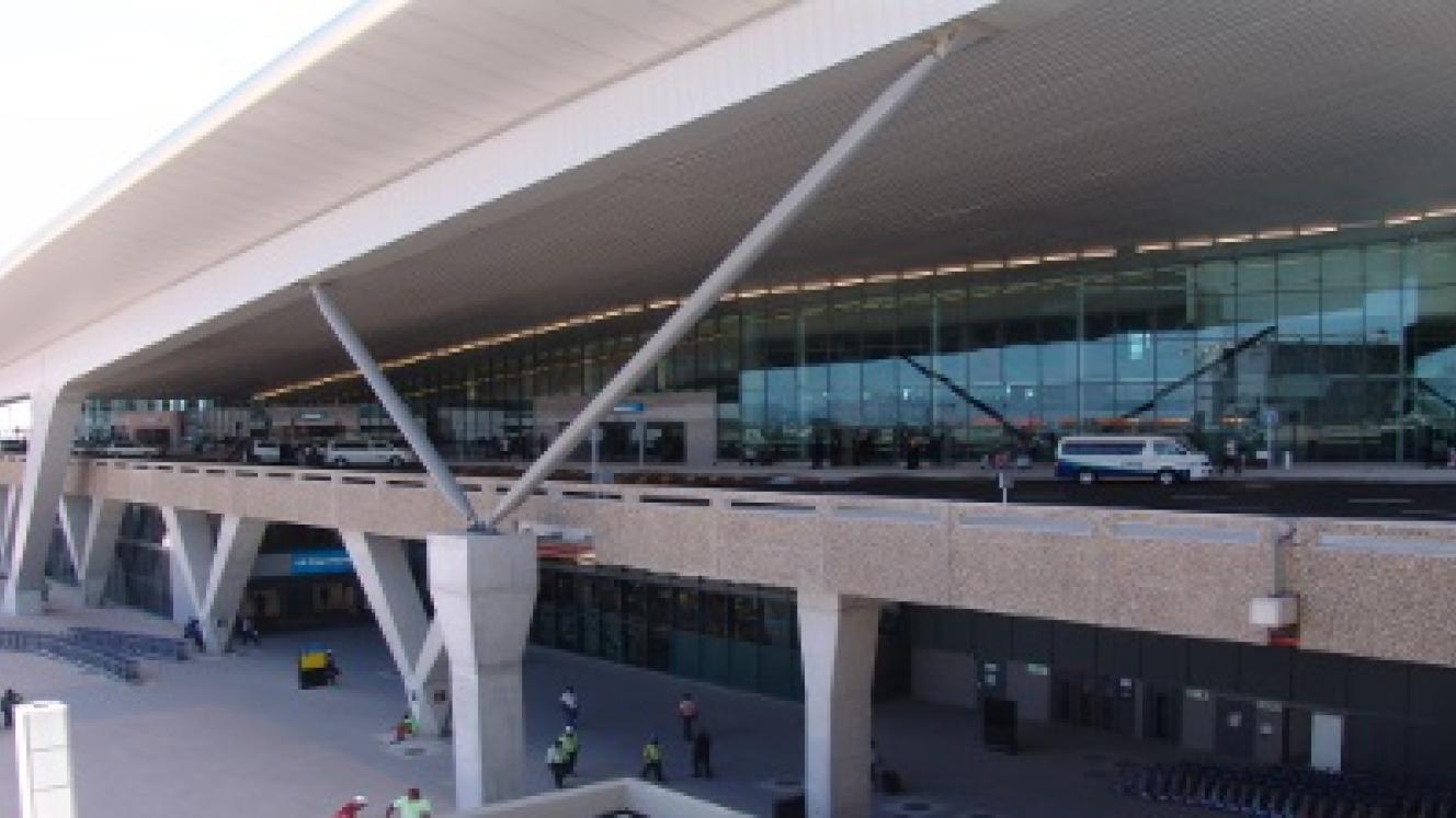 Realigning Cape Town International Airport’s runway to enable it to accommodate A380s is expected to attract more direct international flights.