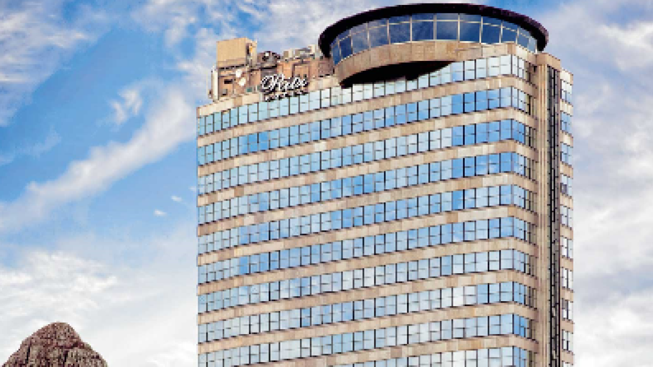 The Ritz Hotel in Sea Point, Cape Town, will reopen this month following a R120 million (€8,7m) refurbishment by hospitality services and investment company, Shimmy Luxury Collection (SLC)