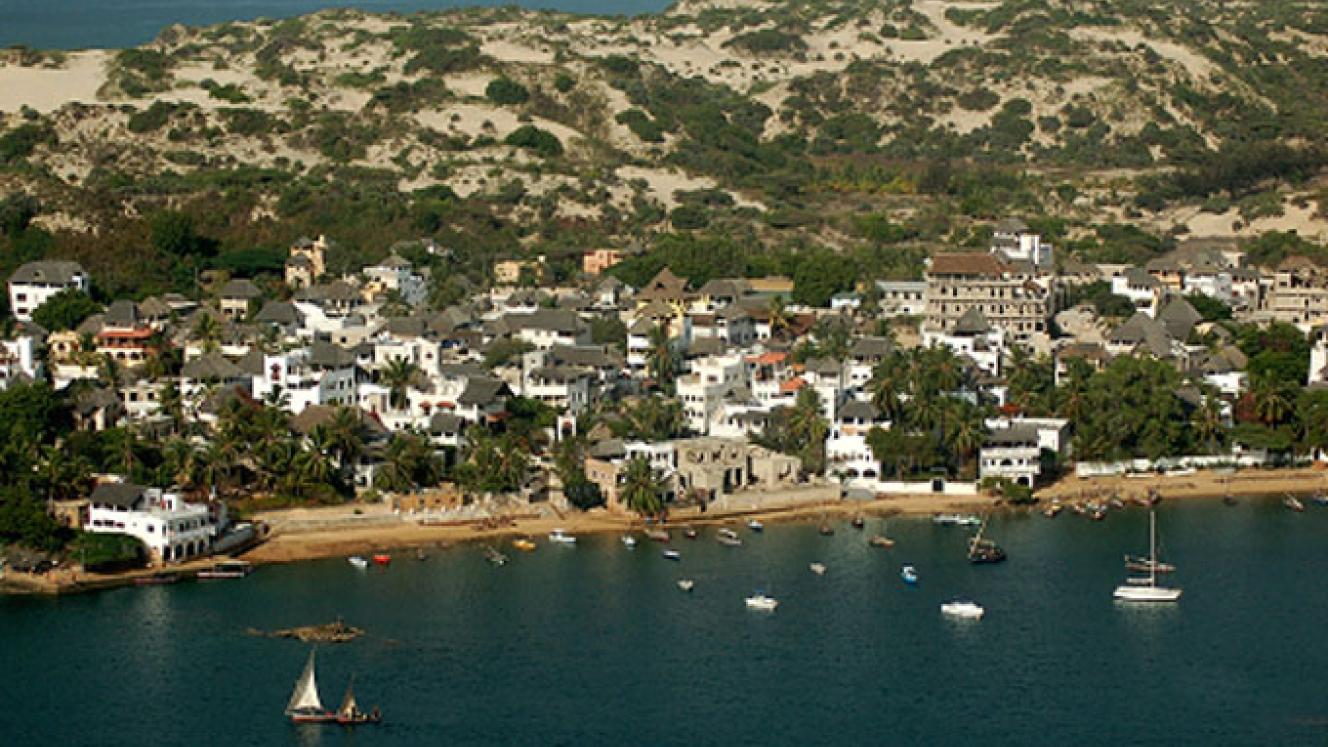The UK FCO are no longer advising against travel to Lamu Island. 