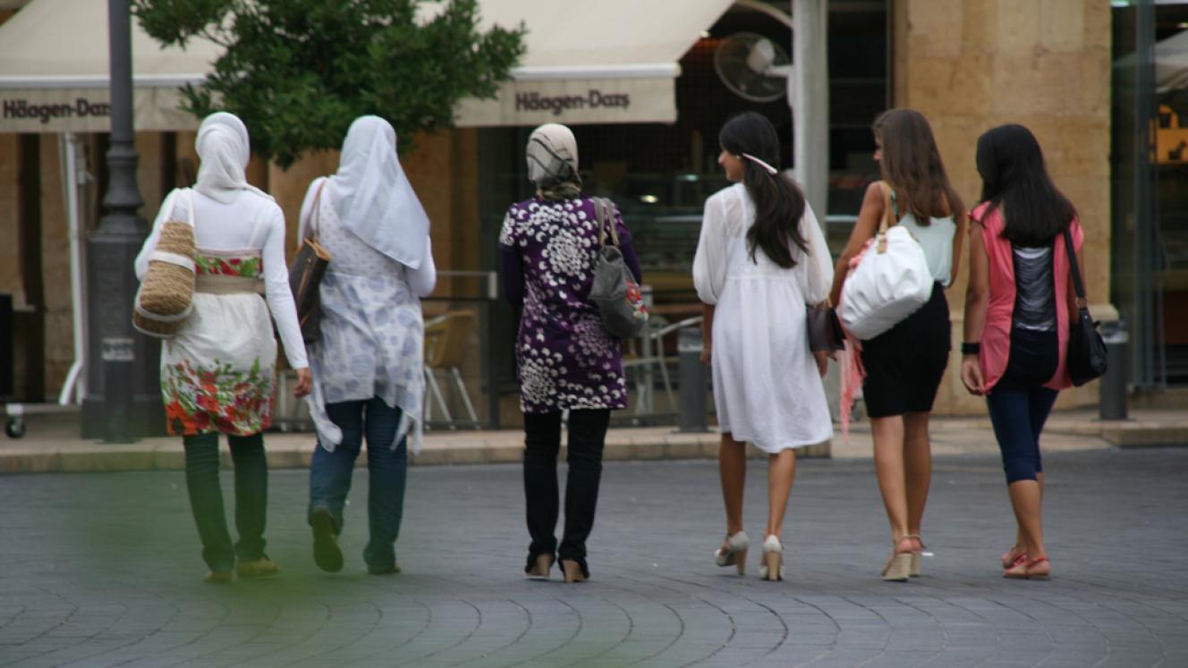 Arrivals from the Middle East increase.