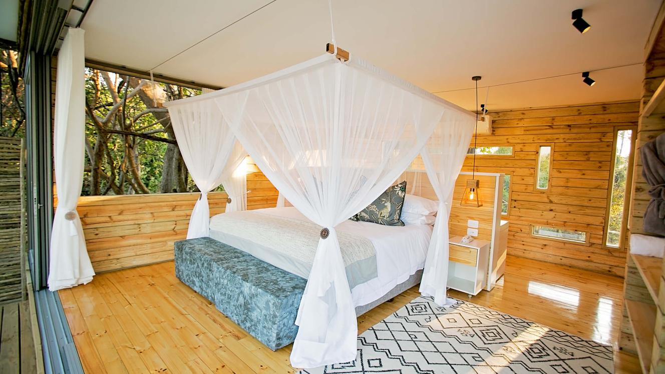 The newly launched Treehouse suites are the latest addition to the Zambezi Crescent Collection portfolio. Photo: The Victoria Falls Island Lodge. 