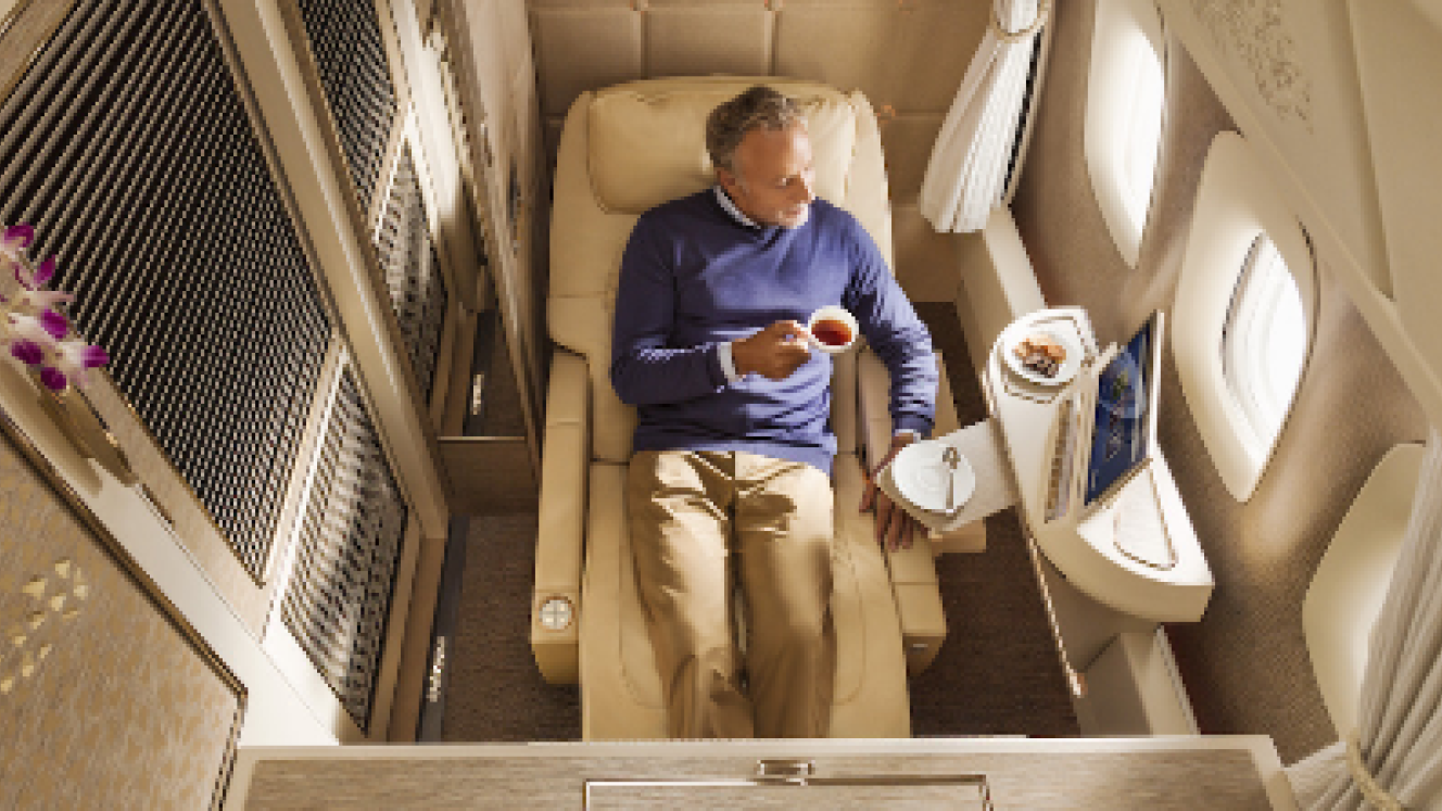 The seat reclines into a fully flat bed and can be placed in a ‘zero gravity’ position.