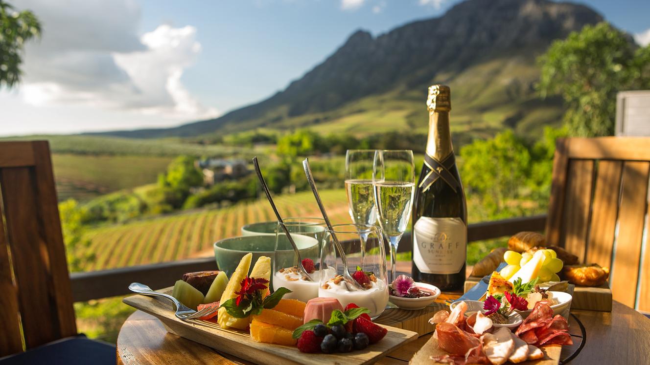 SPM reported that more than R700 000 (€42 700) was made available for the tourism activities of Stellenbosch 360