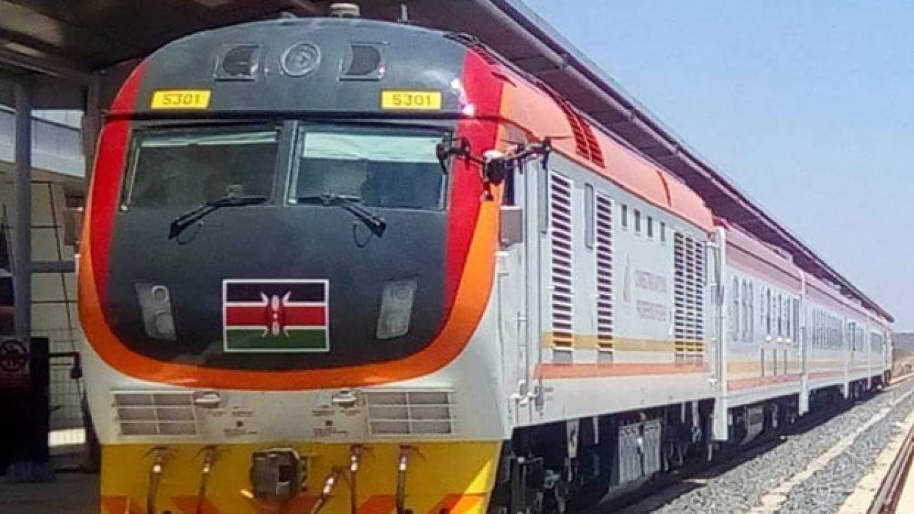 Passengers in economy class pay Sh700 (€6) each and Sh3 000 (€25) for business class.