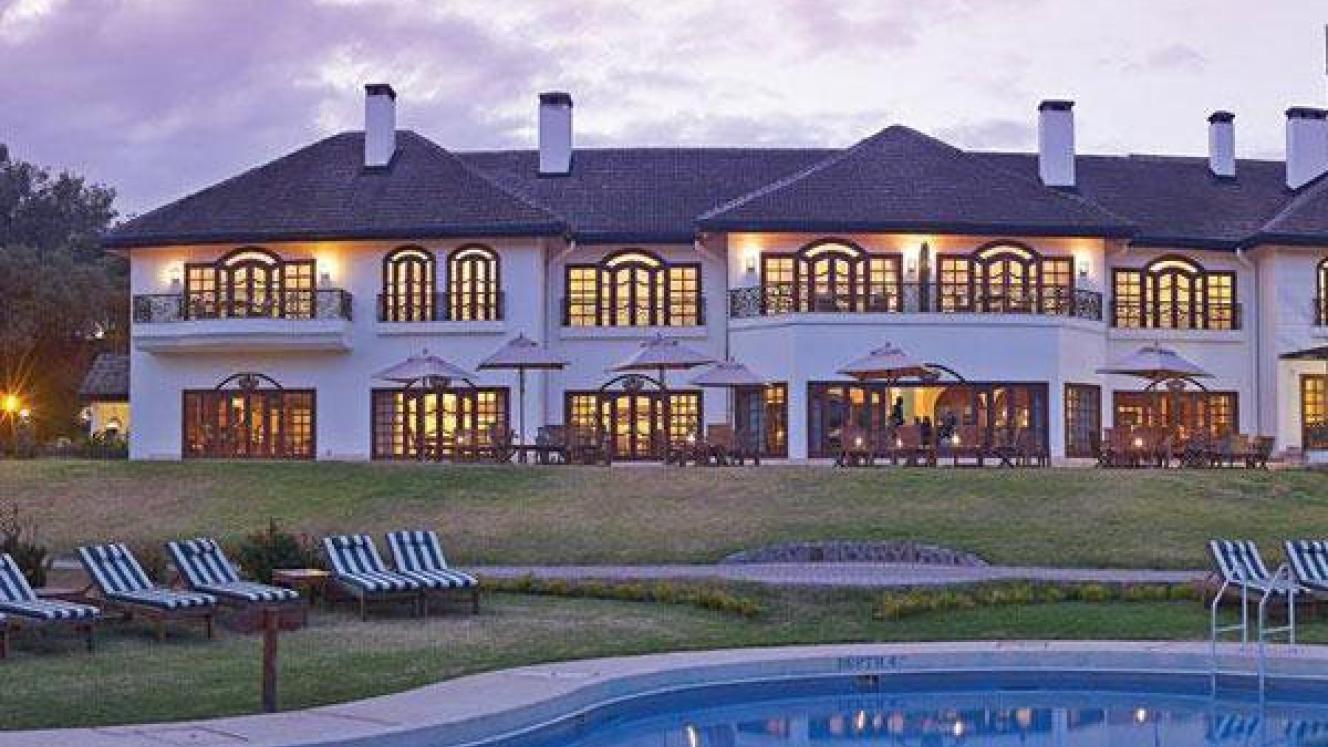 Total room revenue will expand by 7.5% compounded annually, rising to US$735 million in 2021.