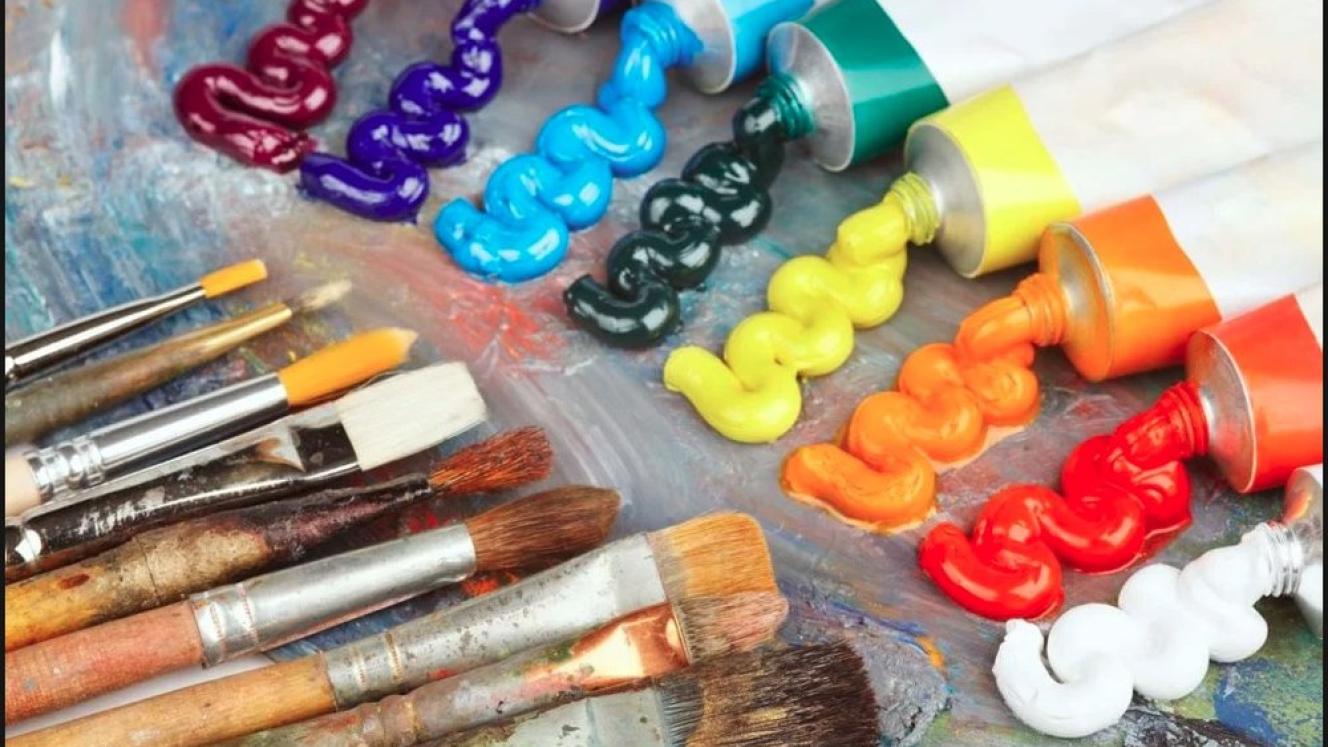 Art safaris are a niche market where guests can create physical reminders of their trips. 