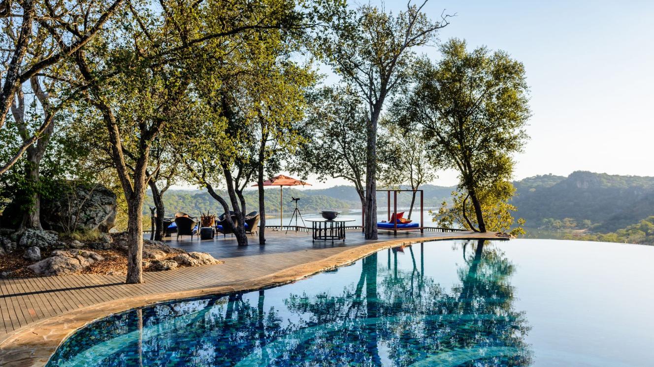 Singita Pamushana Lodge will be closing temporarily for upgrades. 