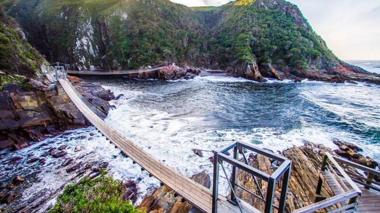 Tariffs have been altered for tour operators bringing international tourists into Tsitsikamma GRNP. 