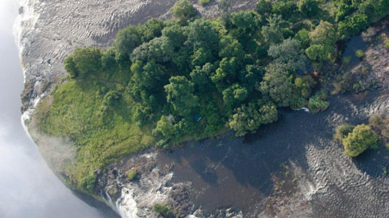 Livingstone Island closed.