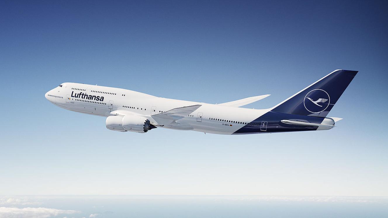 Strike forces Lufthansa to ground flights.