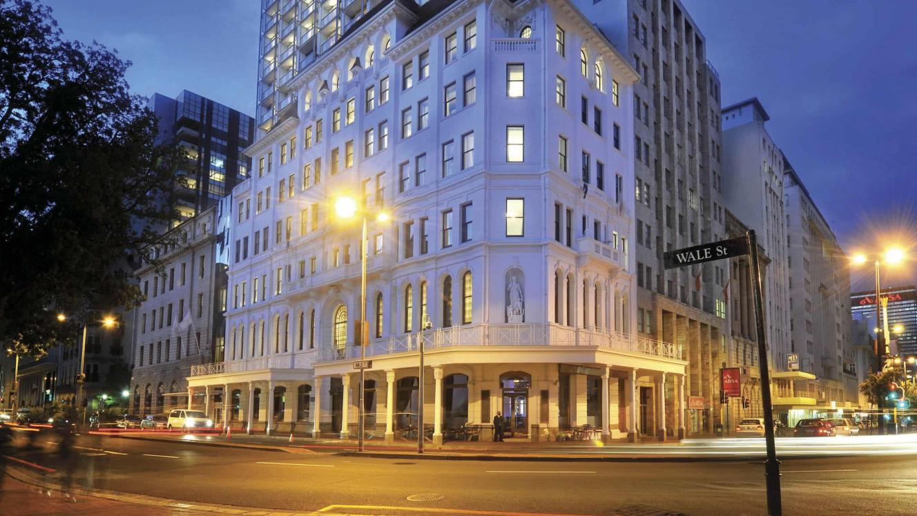 Taj Cape Town reveals a new look for its Mint restaurant, with the addition of the new Mint Terrace and revitalised menu.