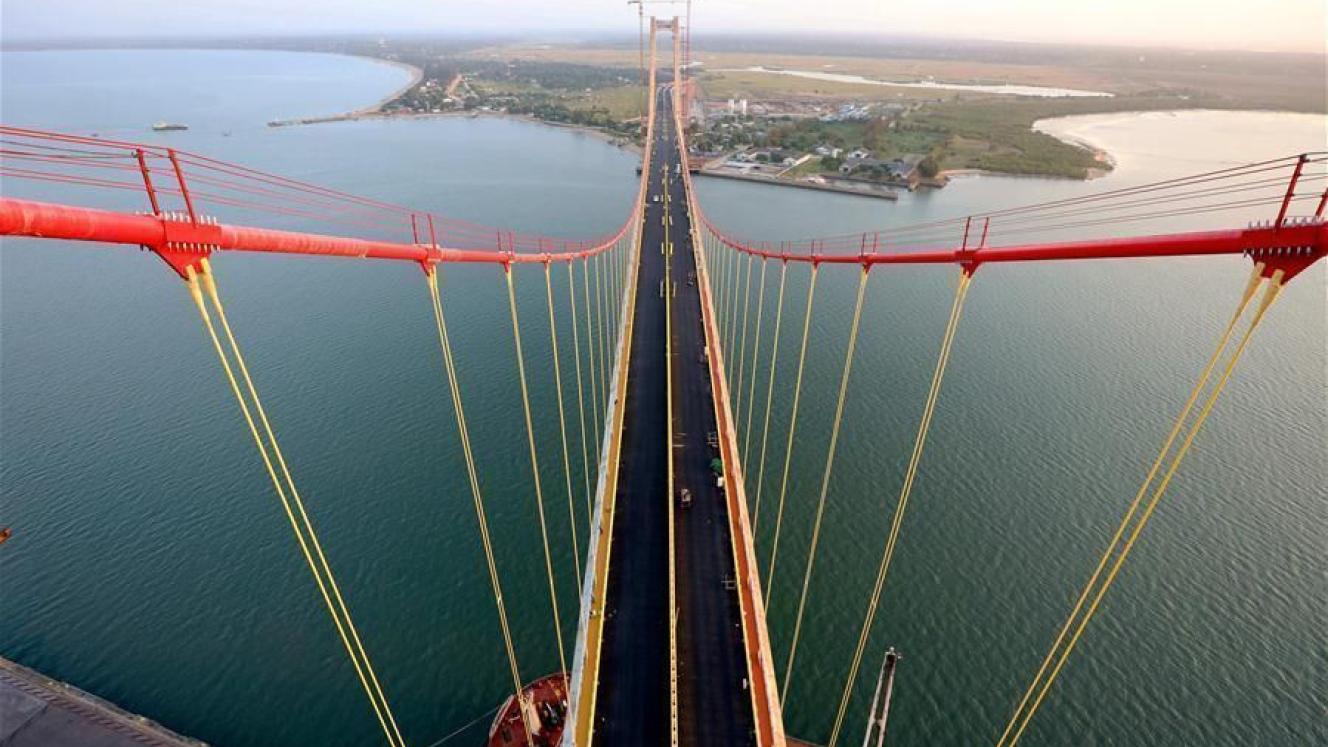 Africa’s longest suspension bridge linking KwaZulu Natal and Mozambique in less than 90 minutes was inaugurated on November 10.