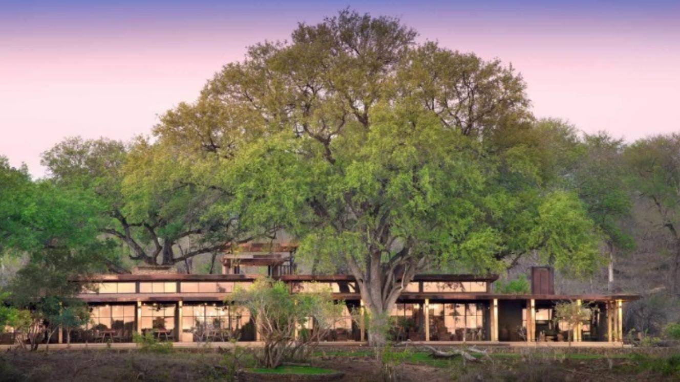 &Beyond Tengile River Lodge opens on to the Sand River in Sabi Sand Game Reserve. Credits: &Beyond Tengile River Lodge.