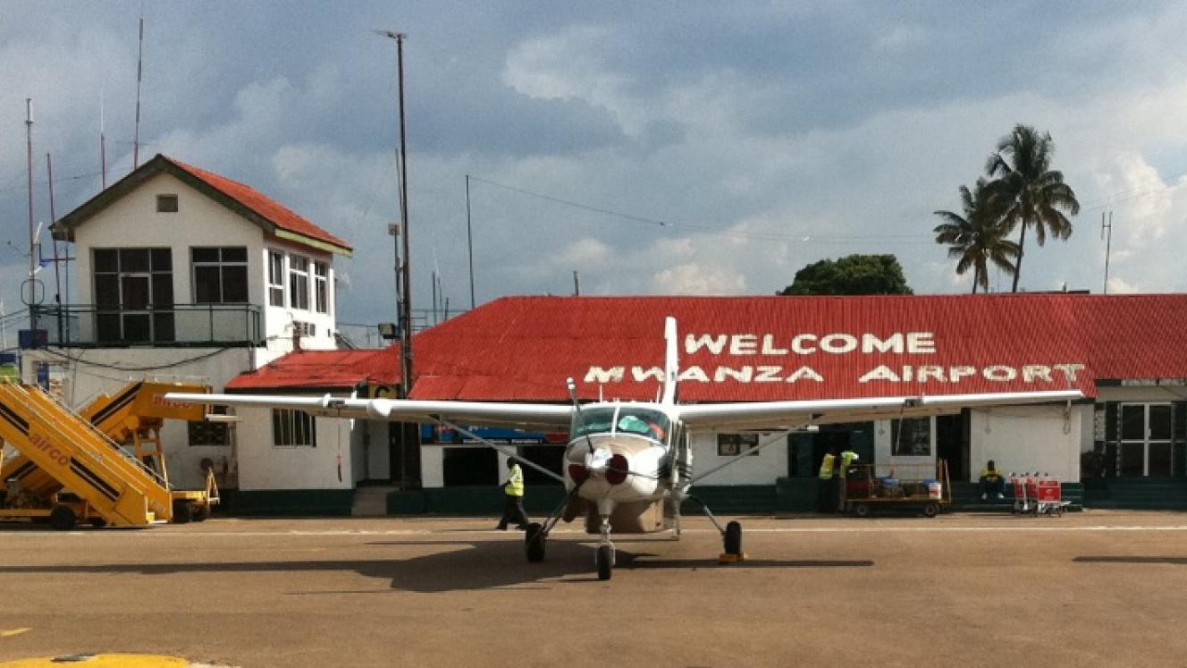 The Immigration Office at Mwanza Airport only accepts cash payments for visas, as it cannot currently process any form of credit card payments. 