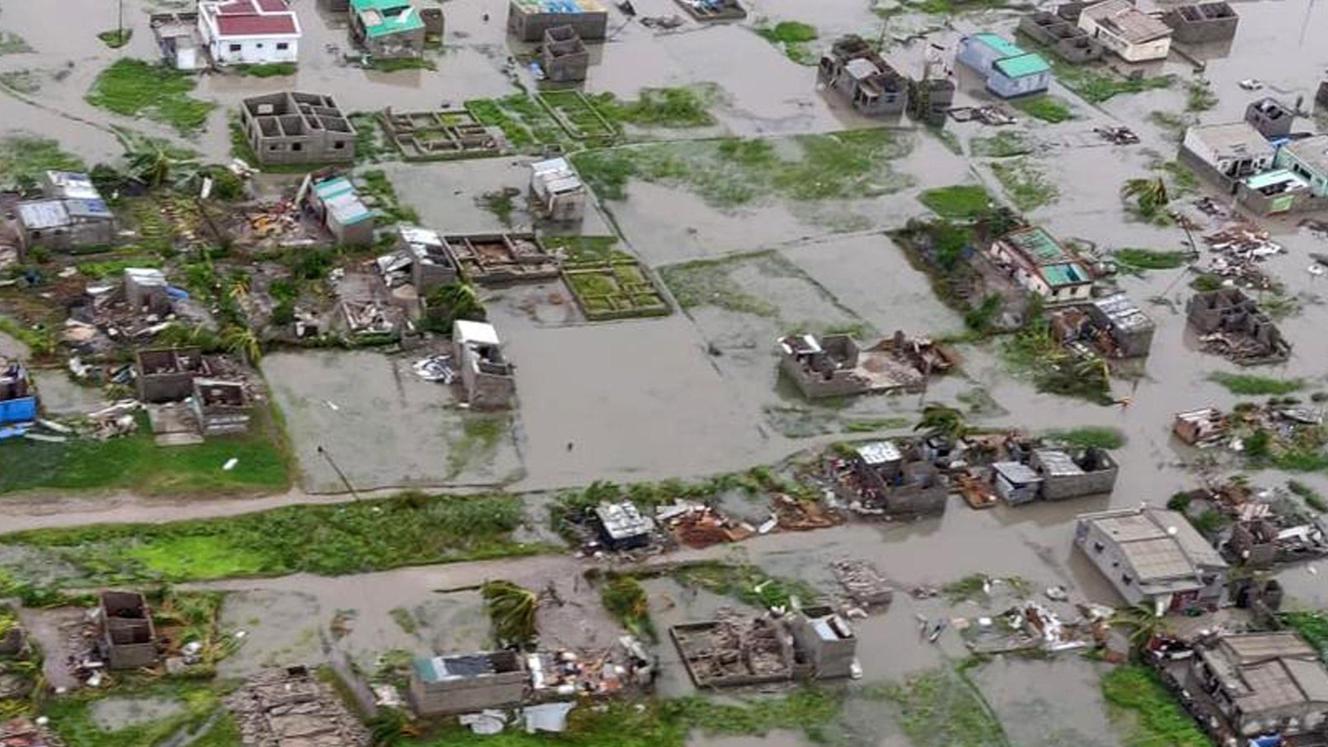 90% of Mozambique's port city Beira has been reported as destroyed.