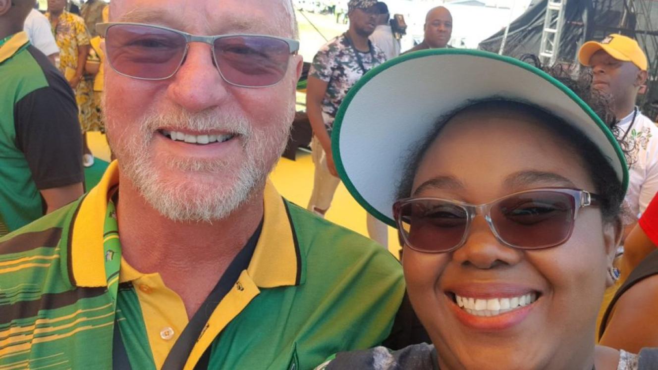 Predecessor and successor: Derek Hanekom and Mmamoloko ‘Nkhensani’ Kubayi-Ngubane.