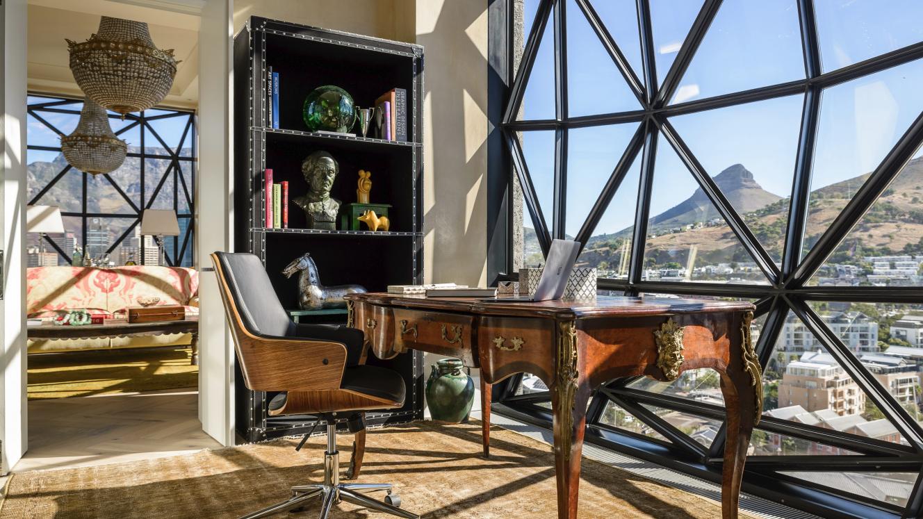  Mpumalanga’s Lion Sands Ivory Lodge, Cape Town’s The Silo Hotel and Hermanus’s Birkenhead House are the latest recipients of this 5-Star Premium status.