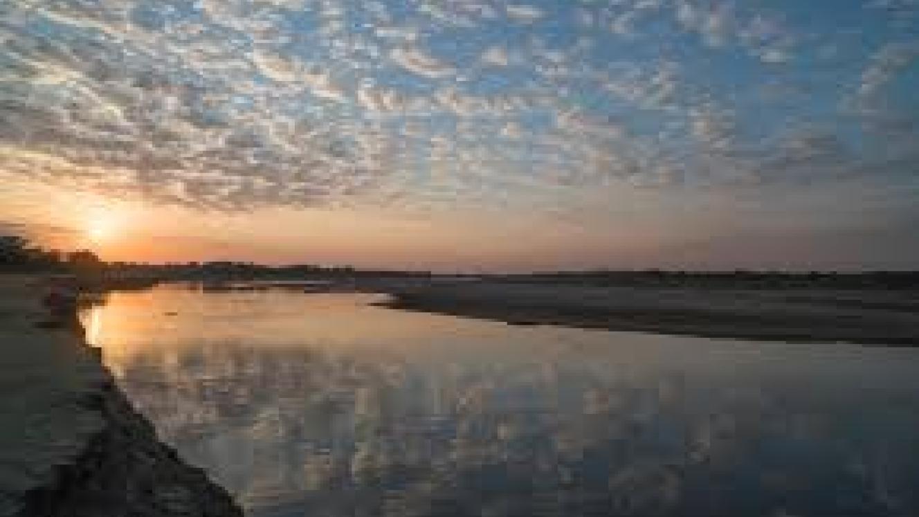 This would threaten the future of the area’s wildlife, freshwater fish stocks, agriculture, and the tourism that communities in the area depend on.