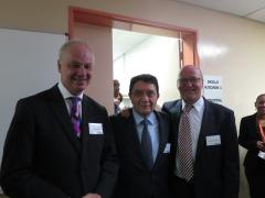 Minister of Tourism, Derek Hanekom (right), pictured with Taleb D Rifai (middle) and David Scowsill (left).