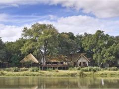 Simbavati River Lodge is situated in the Timbavati Game Reserve.