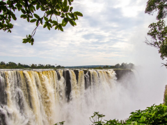 French and Spanish travellers can experience Vic Falls in their own language. 