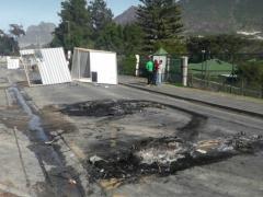 Roads reopen after havoc in Hout Bay.
