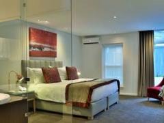 Rooms in the Cape Milner have been given a fresh, new look.