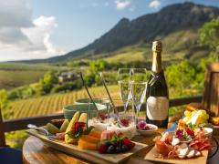 SPM reported that more than R700 000 (€42 700) was made available for the tourism activities of Stellenbosch 360