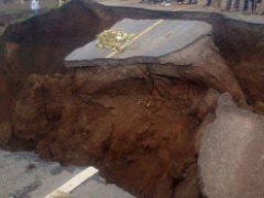 Maai Mahiu Chief Zachariah Igeria confirms Maai Mahiu-Narok road is impassable and cautions motorists against using it until it is repaired