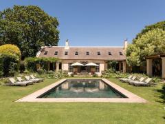 La Rive opens in the heart of Franschhoek.
