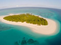 &Beyond launches Oceans Without Borders Small Group Journey and further marine conservation projects at its island lodges.
