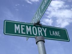 Guess the date of an old advertisement published by the South African Tourist Corporation in London.