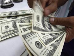 Zimbabwe currently owes US$136 million to international airlines.