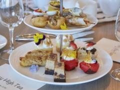Table Mountain Cableway has introduced a Very High Tea experience at the top of the mountain at the Wi-Fi Lounge.