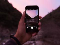 Social media is changing the way people make travel decisions, therefore it is key for the tourism industry to have an online, appealing and visual presence.