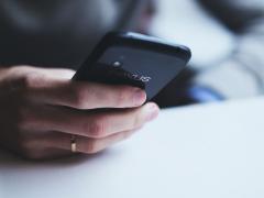 Ethiopian Airlines introduces self check-in, enabling passengers to purchase tickets, pay online and check in at their convenience.