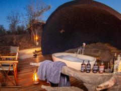 Garonga in the Makalali Conservancy has added a freestanding bath, a star bath and a new yoga deck.