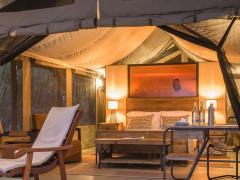 Six tents offer guests a comfortable stay in the midst of the conservancy.