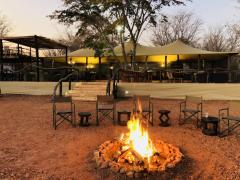 15 luxury tents immerse guests into nature.