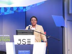 Minister of Tourism, Mmamoloko Kubayi-Ngubane, addressing media at the Meetings Africa launch.