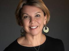 Owner of Classic Portfolio, Suzanne Bayly-Coupe