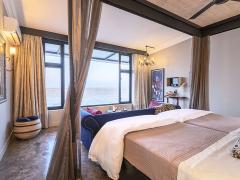 A room at the Etosha King Nehale lodge